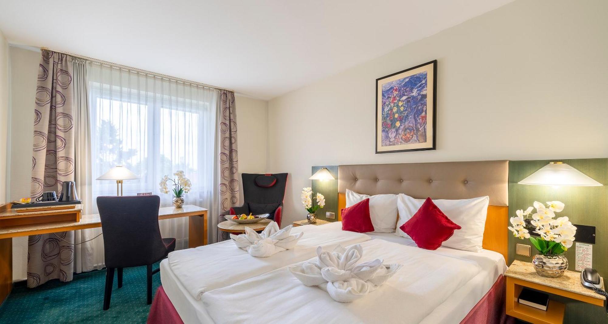 Plaza Inn Blankenburg Ditzingen, Sure Hotel Collection Экстерьер фото